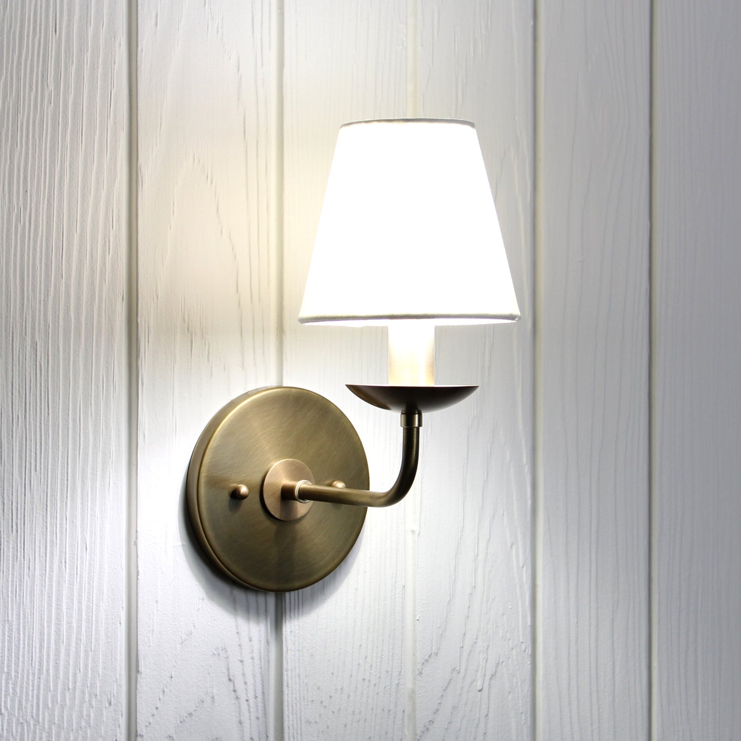 Hollis Wall Sconce in Aged Brass