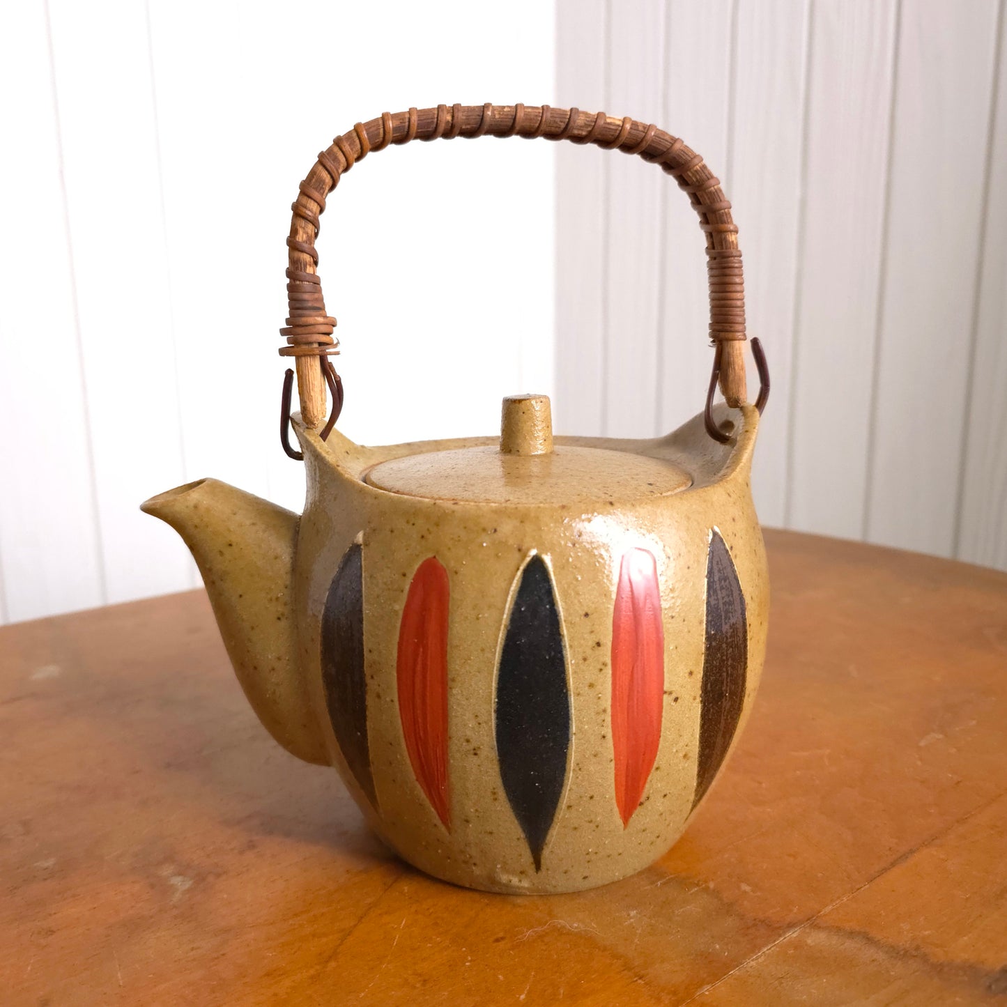 Vintage Japanese reed handle earthenware teapot