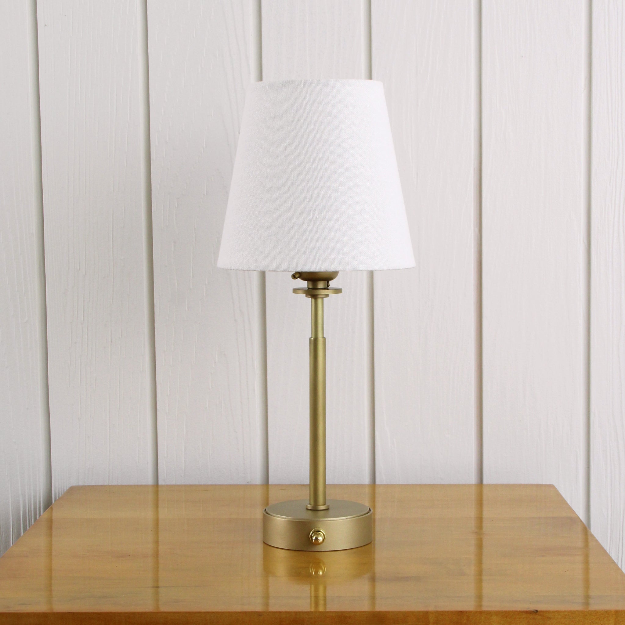 Table + Floor – RARA FORMA