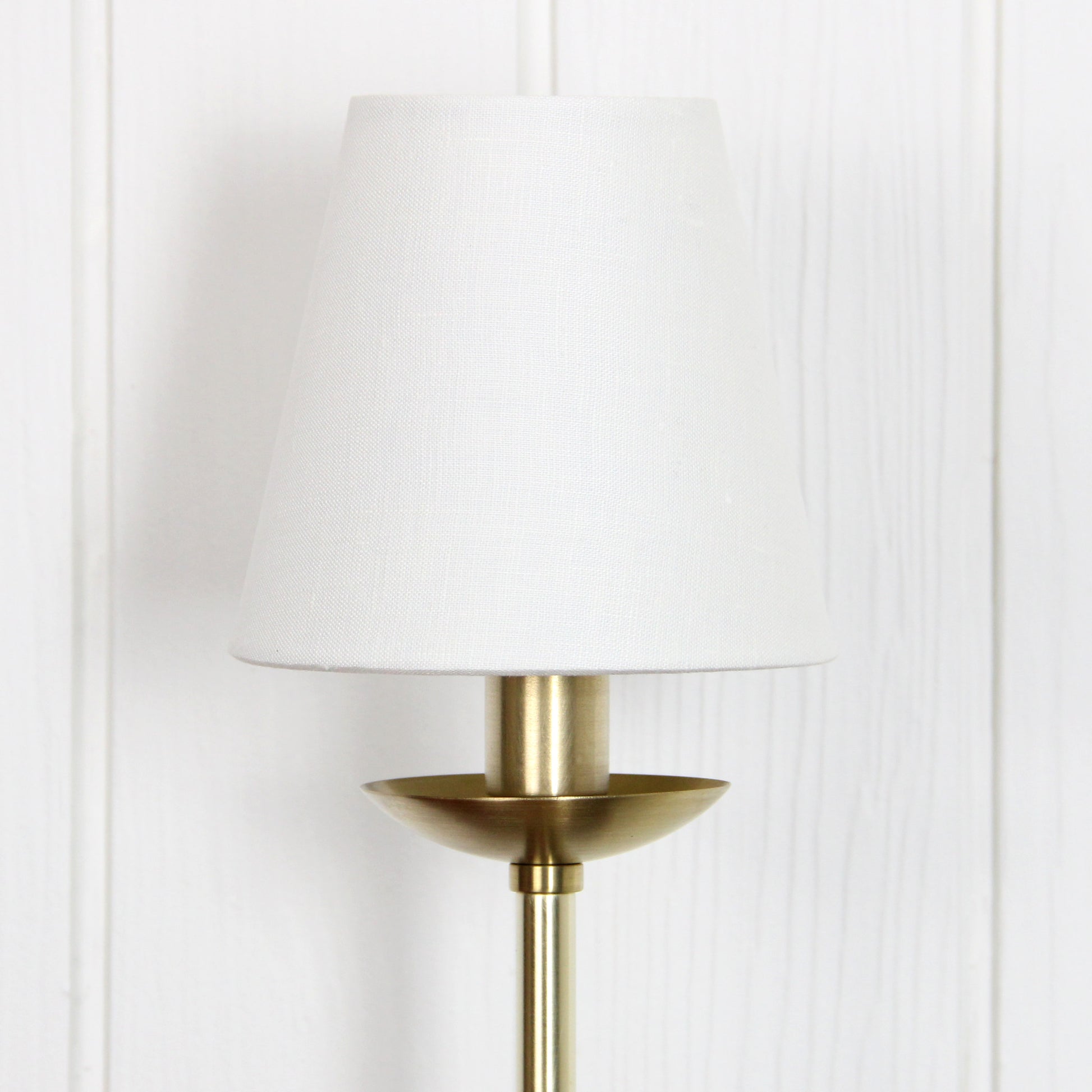 Hollis Table Lamp in Classic Brass