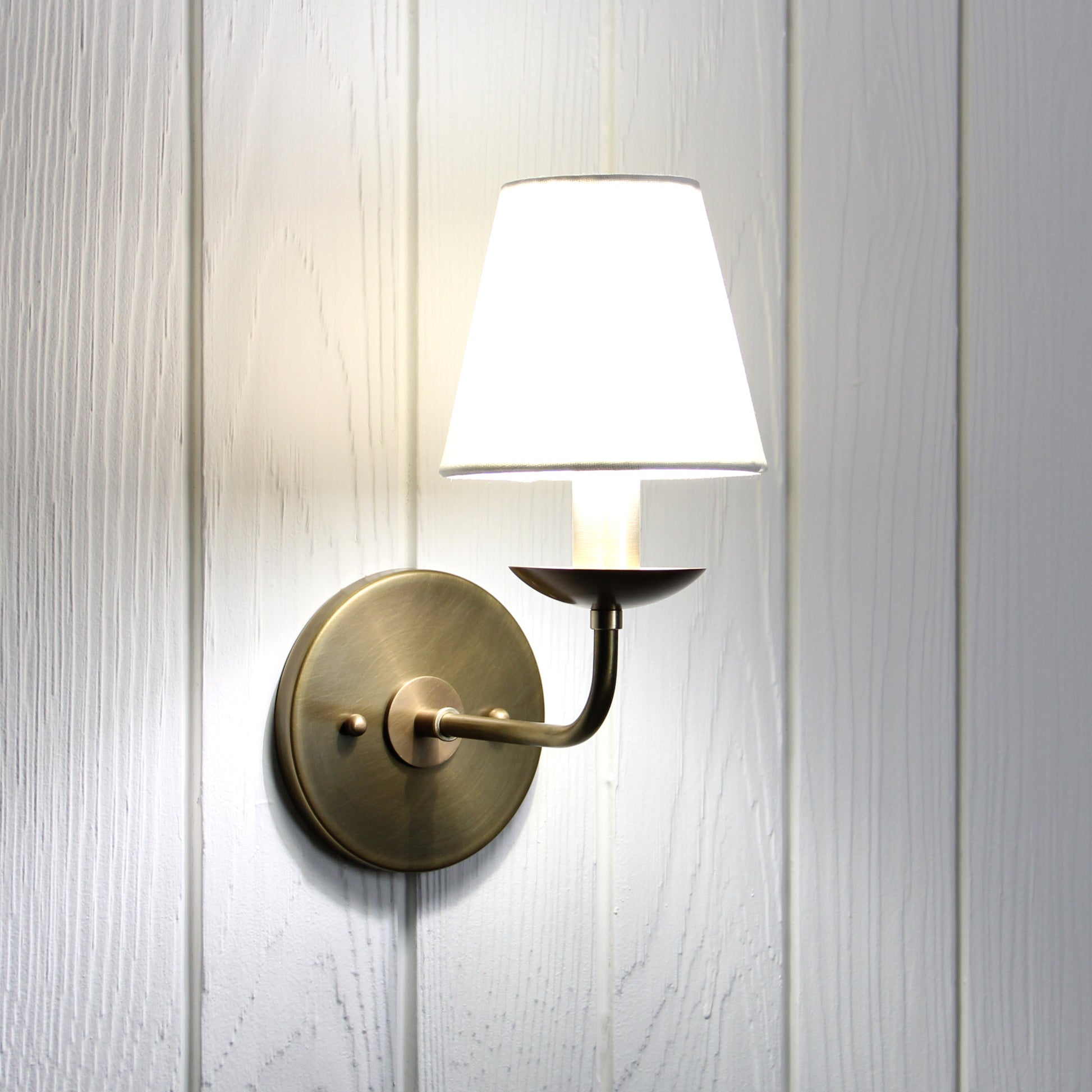 Hollis Wall Sconce in Aged Brass