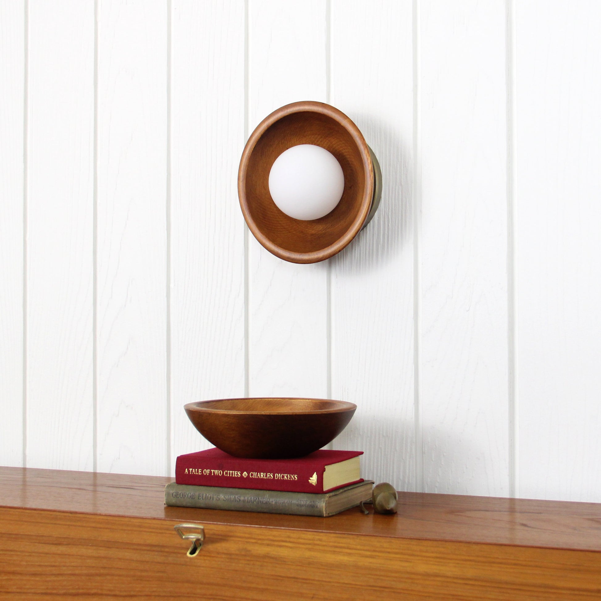 Kulho Flush Mount 100 in Aged Brass