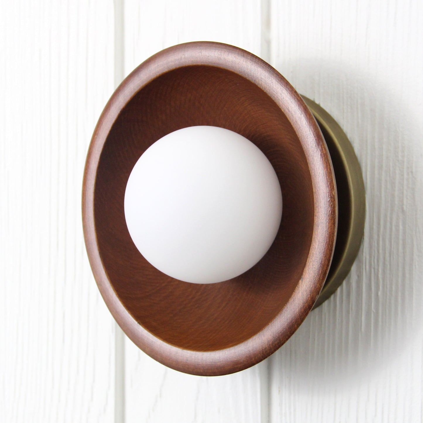 Kulho Flush Mount 100 in Aged Brass