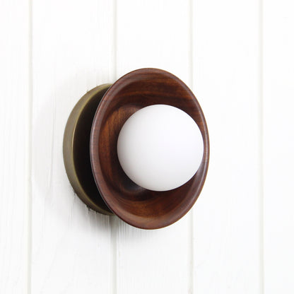 Kulho Flush Mount 101 in Aged Brass
