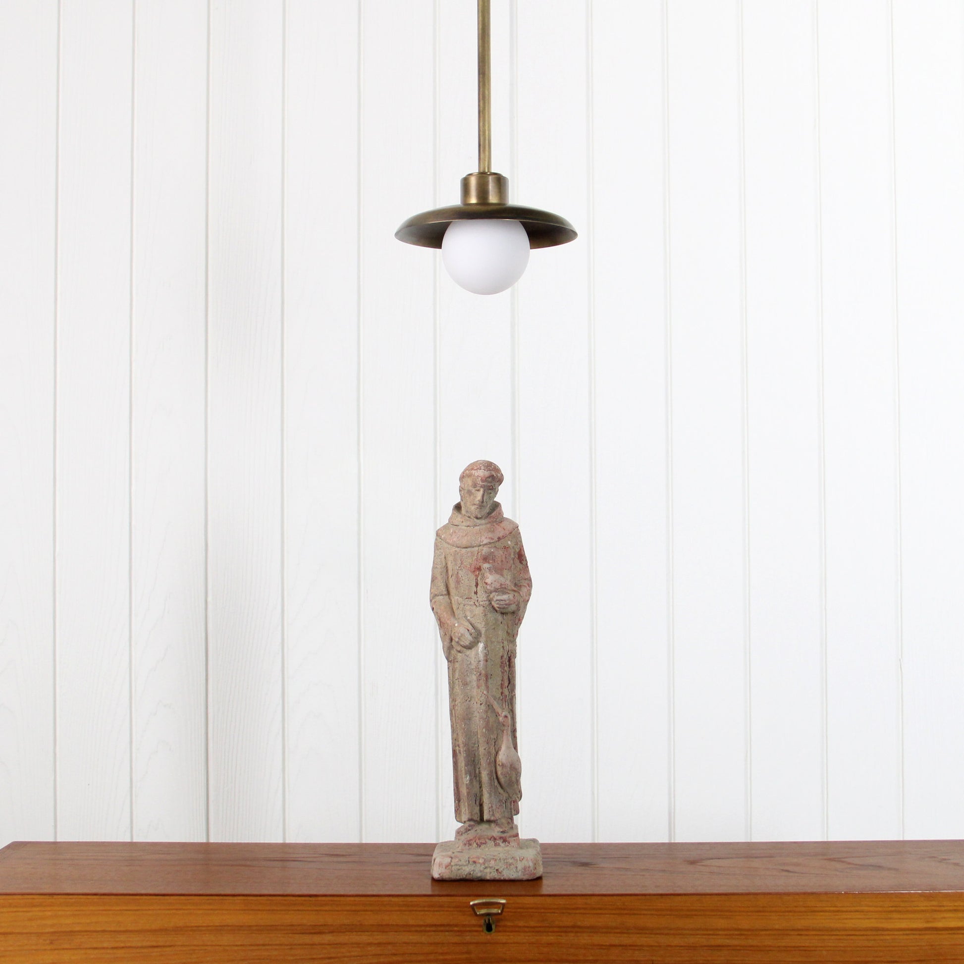 Muir Pendant - Rod in Patina Brass