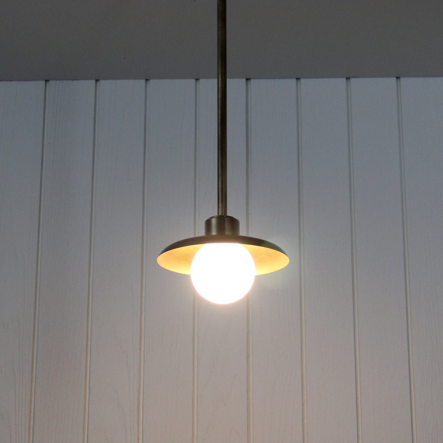 Muir Pendant - Rod in Patina Brass