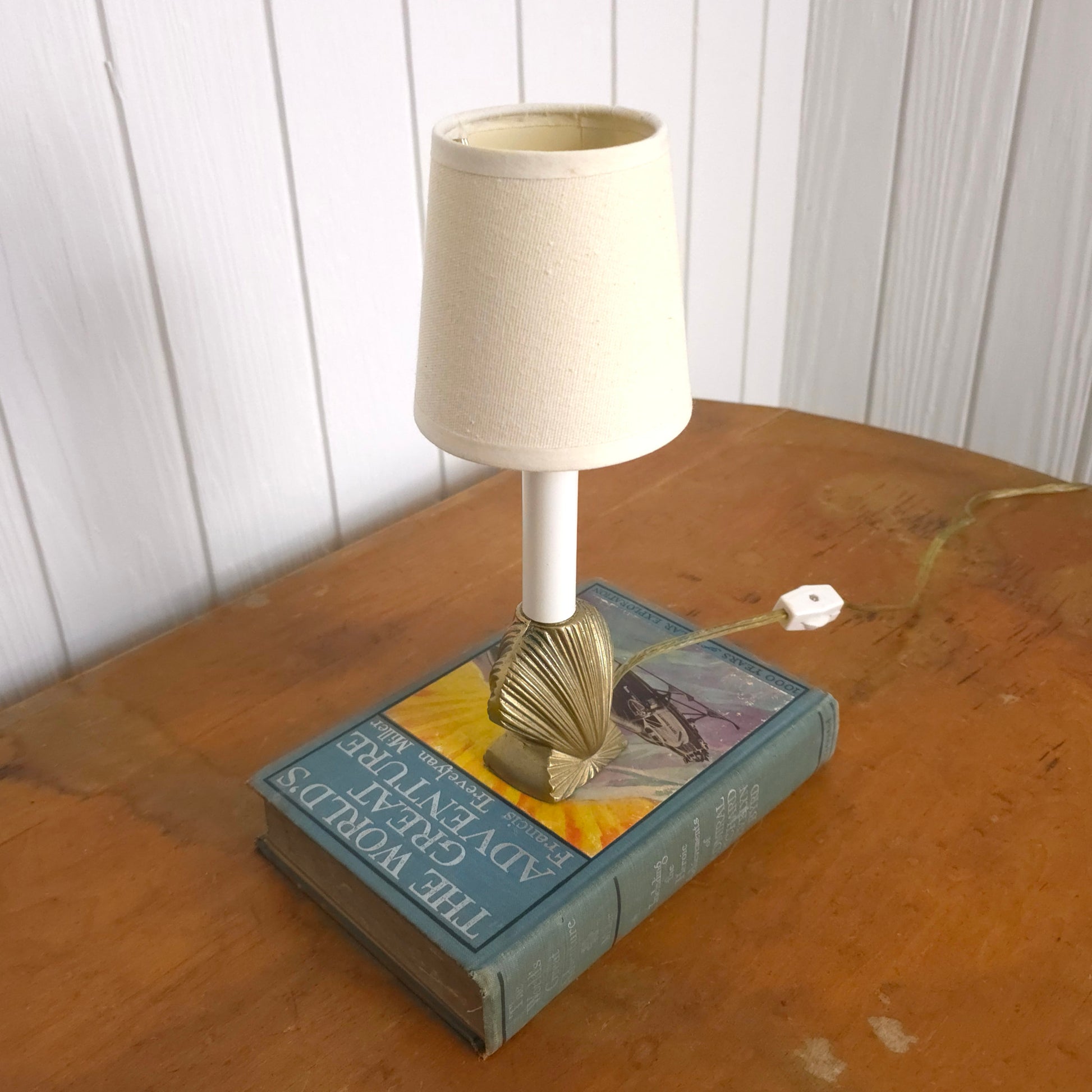 Vintage Brass Seashell Candle Lamp