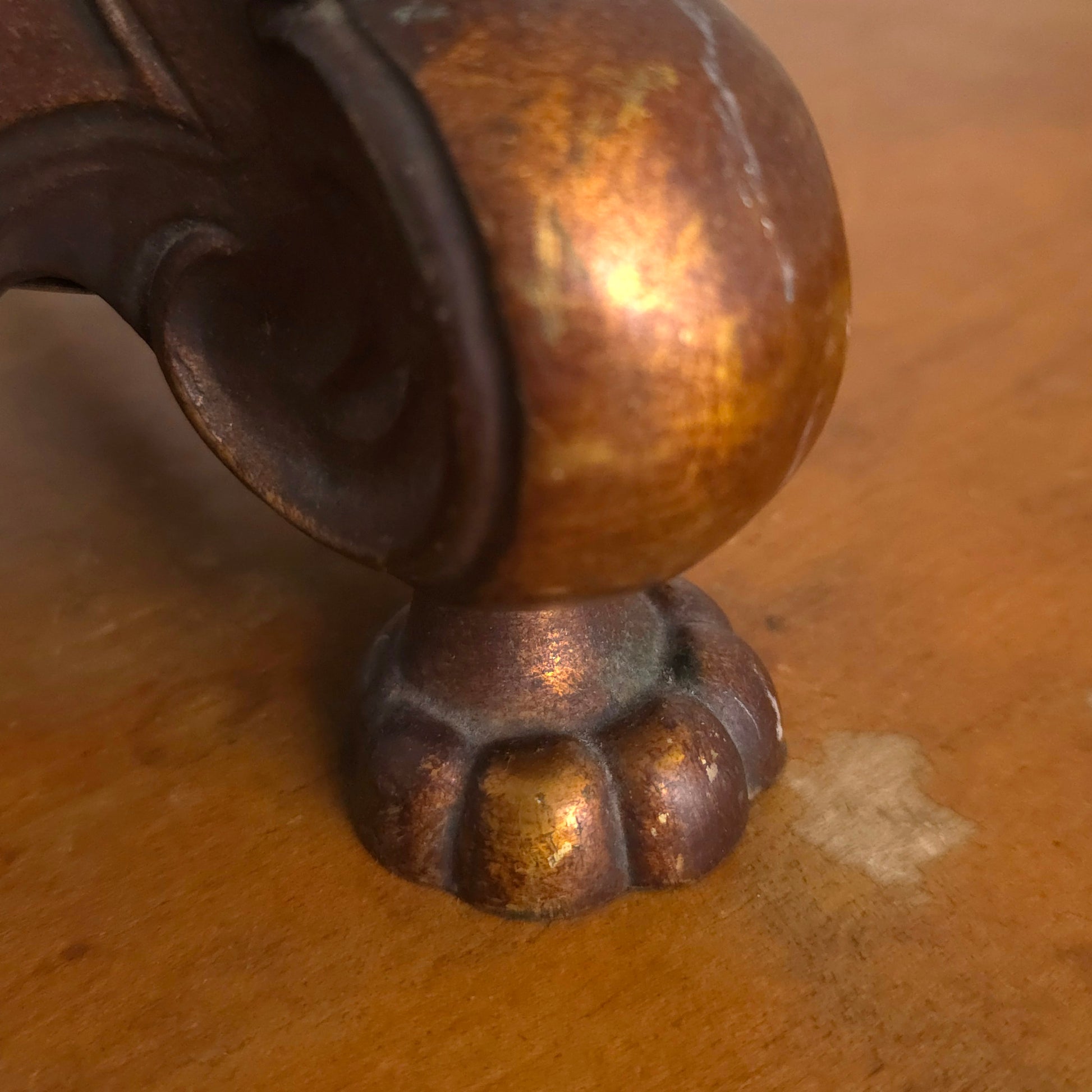 Foot detail of Frederick Cooper Brass Animal Paw Footed Table Lamp