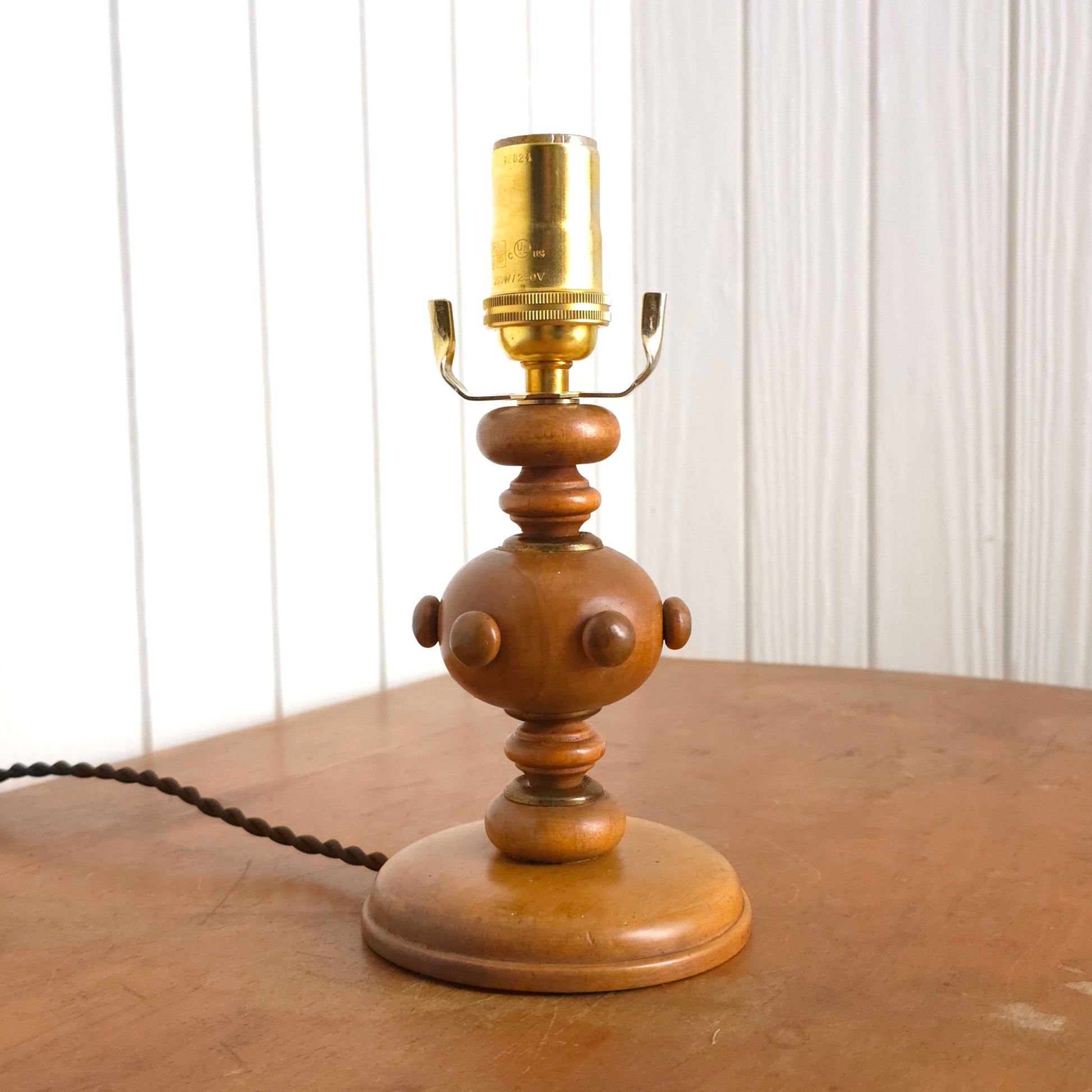 Vintage Folk Art Knobby Spindle Wooden Table Lamp