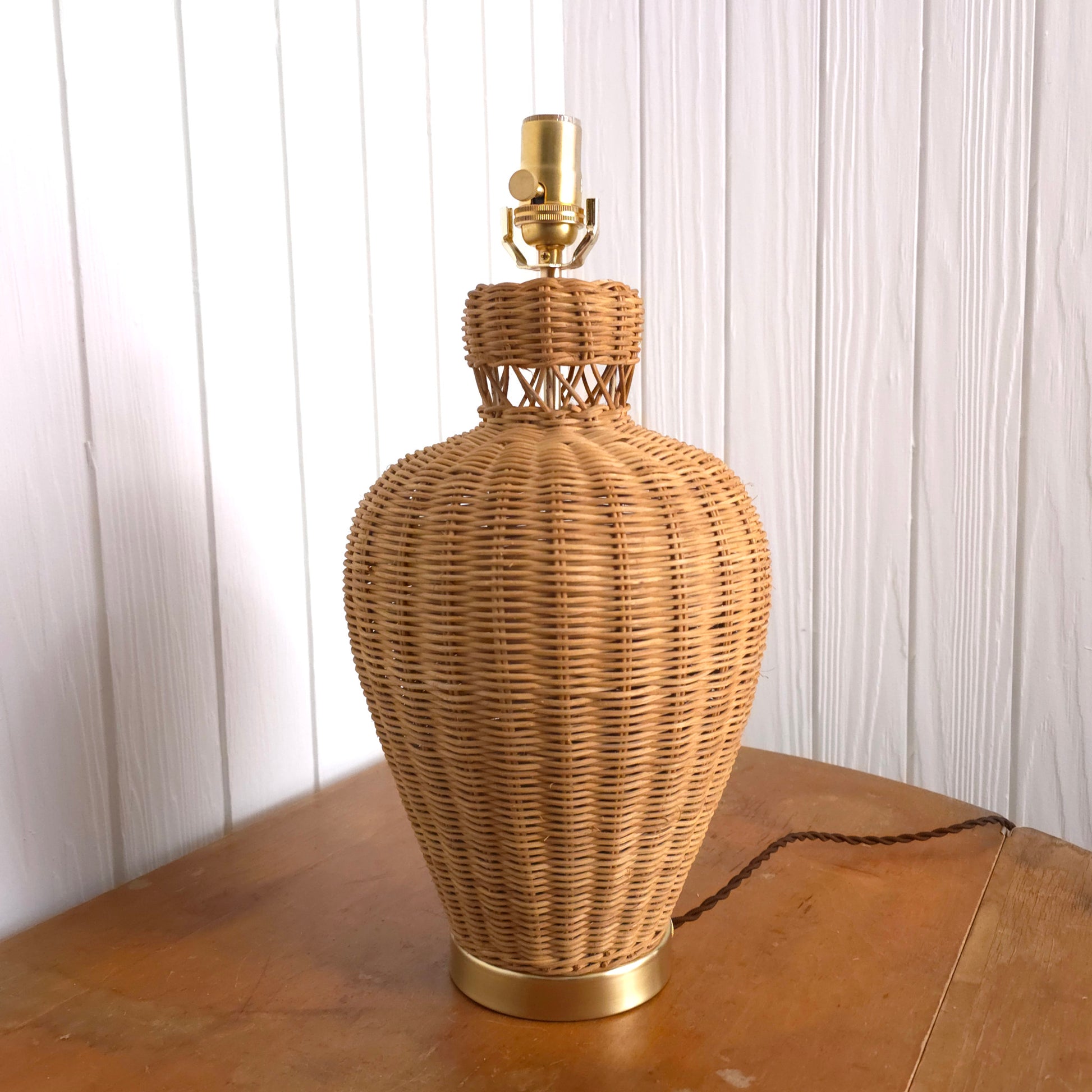 Vintage Lattice Neck Wicker Basket and Brass Table Lamp