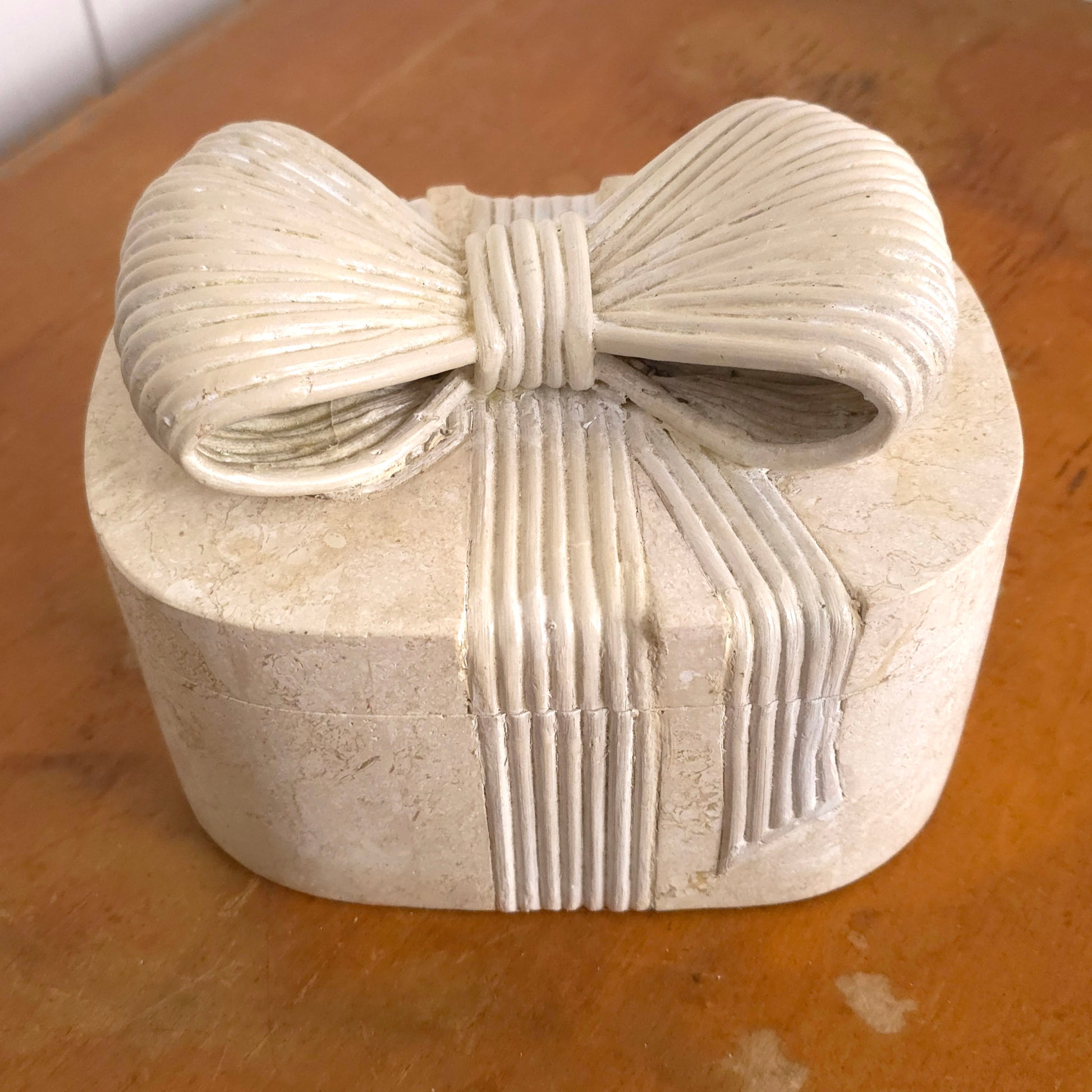 Renoir Tesselated Stone Box with Bow