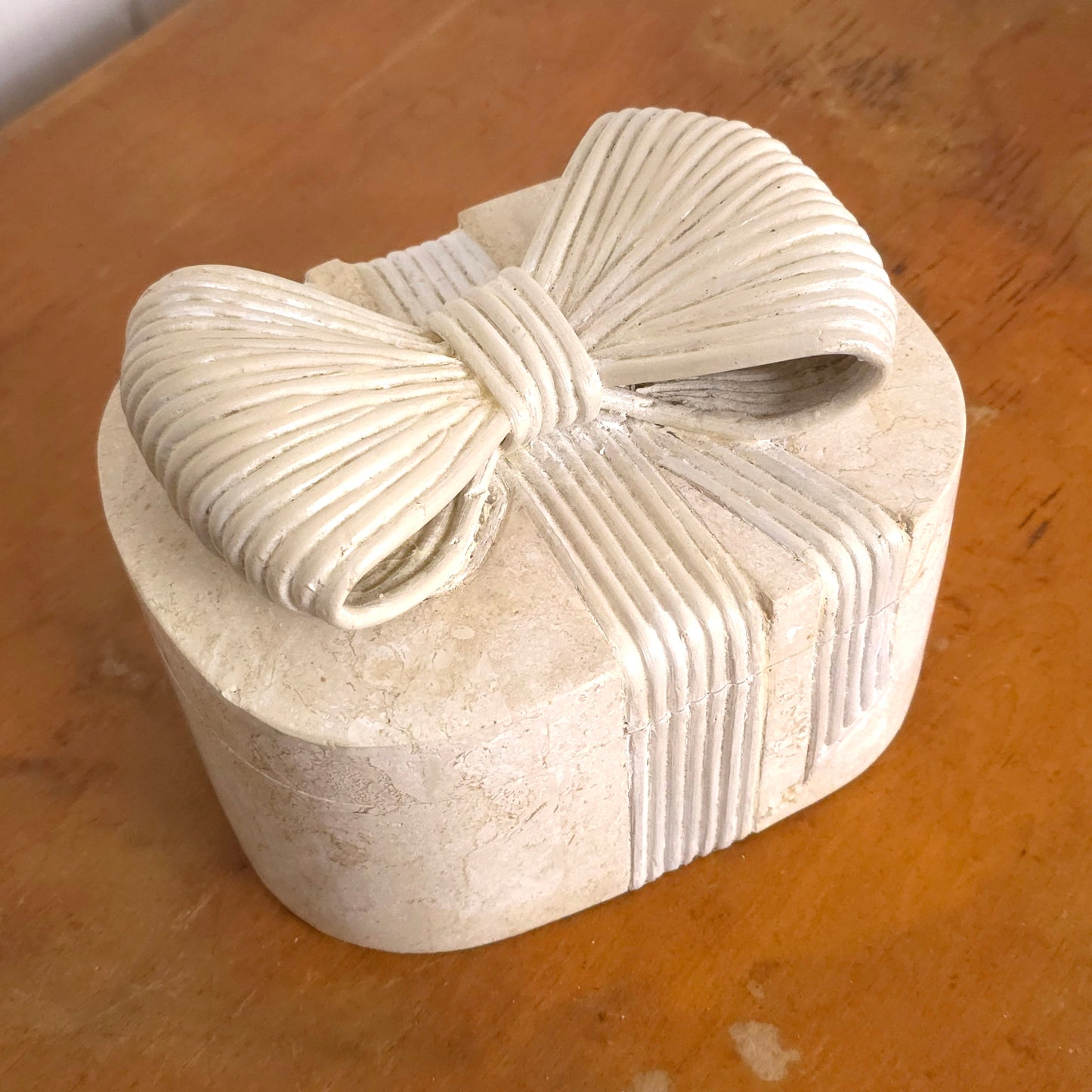 Renoir Tesselated Stone Box with Bow