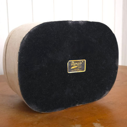 Bottom detail of Renoir Tesselated Stone Box with Bow