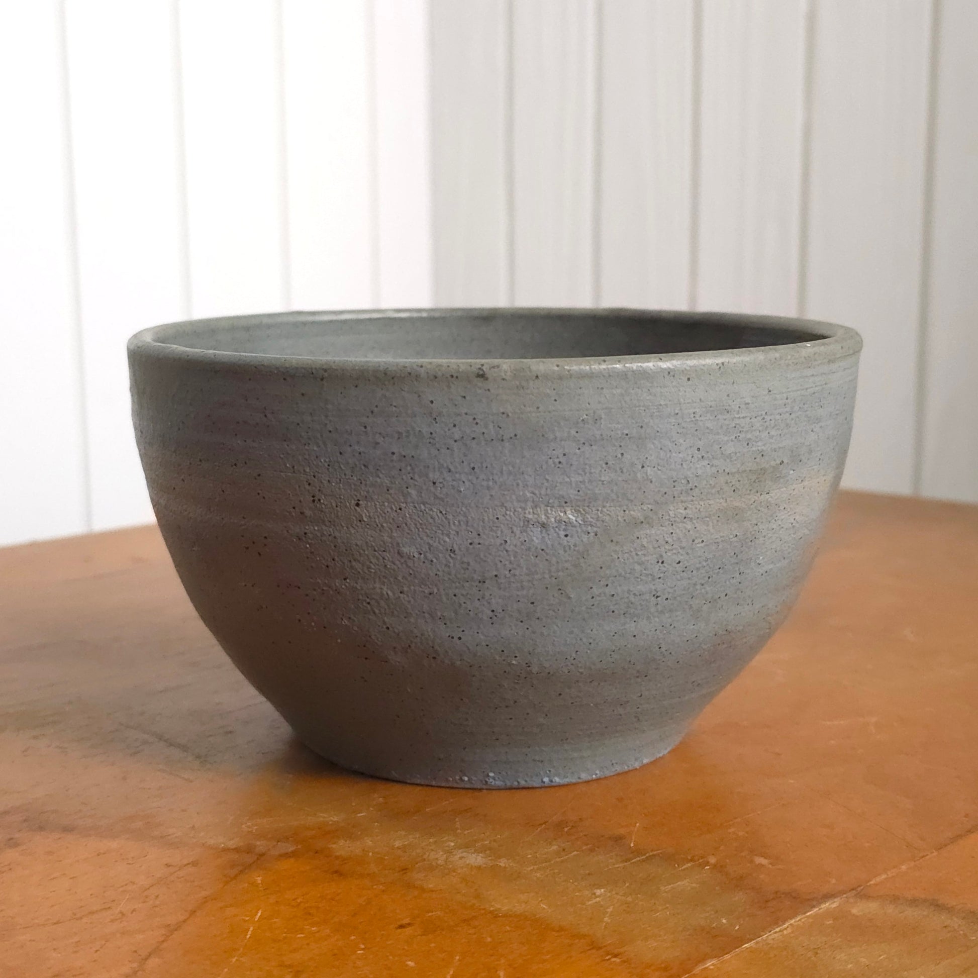 B Roberts 1969 Pottery Planter Bowl