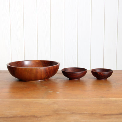 Vintage wooden bowl set with inset floral tiles